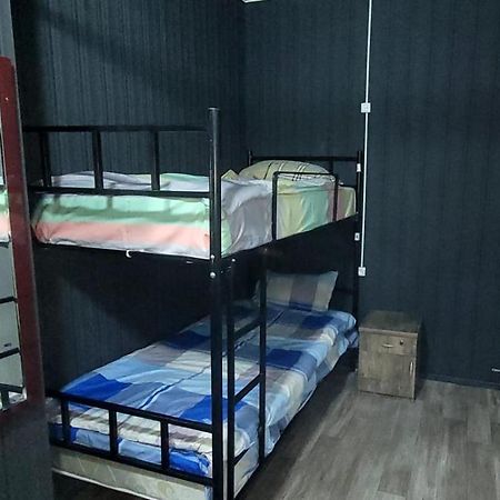 טביליסי Kiev Hostel מראה חיצוני תמונה