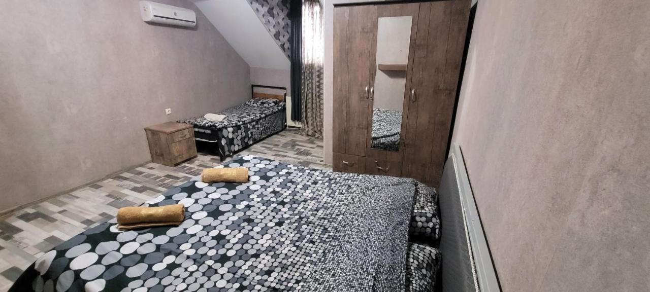 טביליסי Kiev Hostel מראה חיצוני תמונה