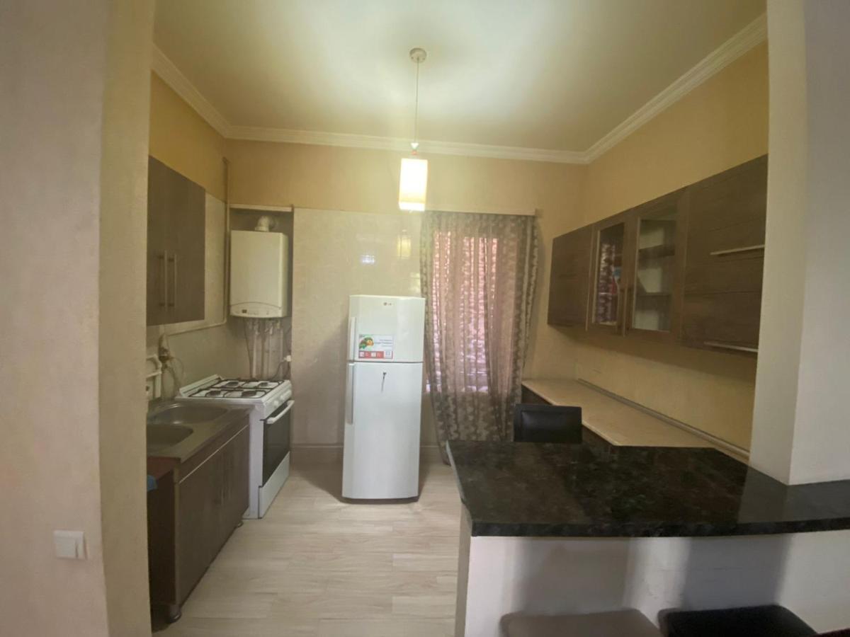 טביליסי Kiev Hostel מראה חיצוני תמונה