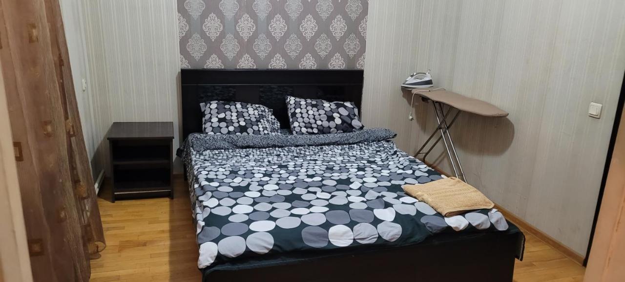 טביליסי Kiev Hostel מראה חיצוני תמונה