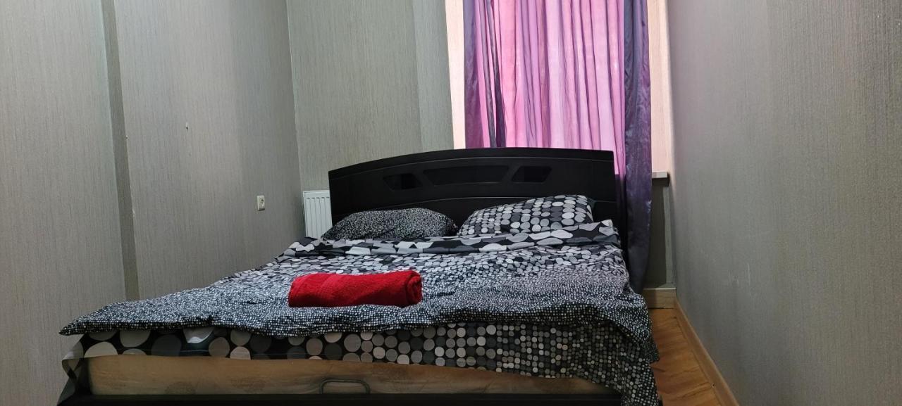 טביליסי Kiev Hostel מראה חיצוני תמונה