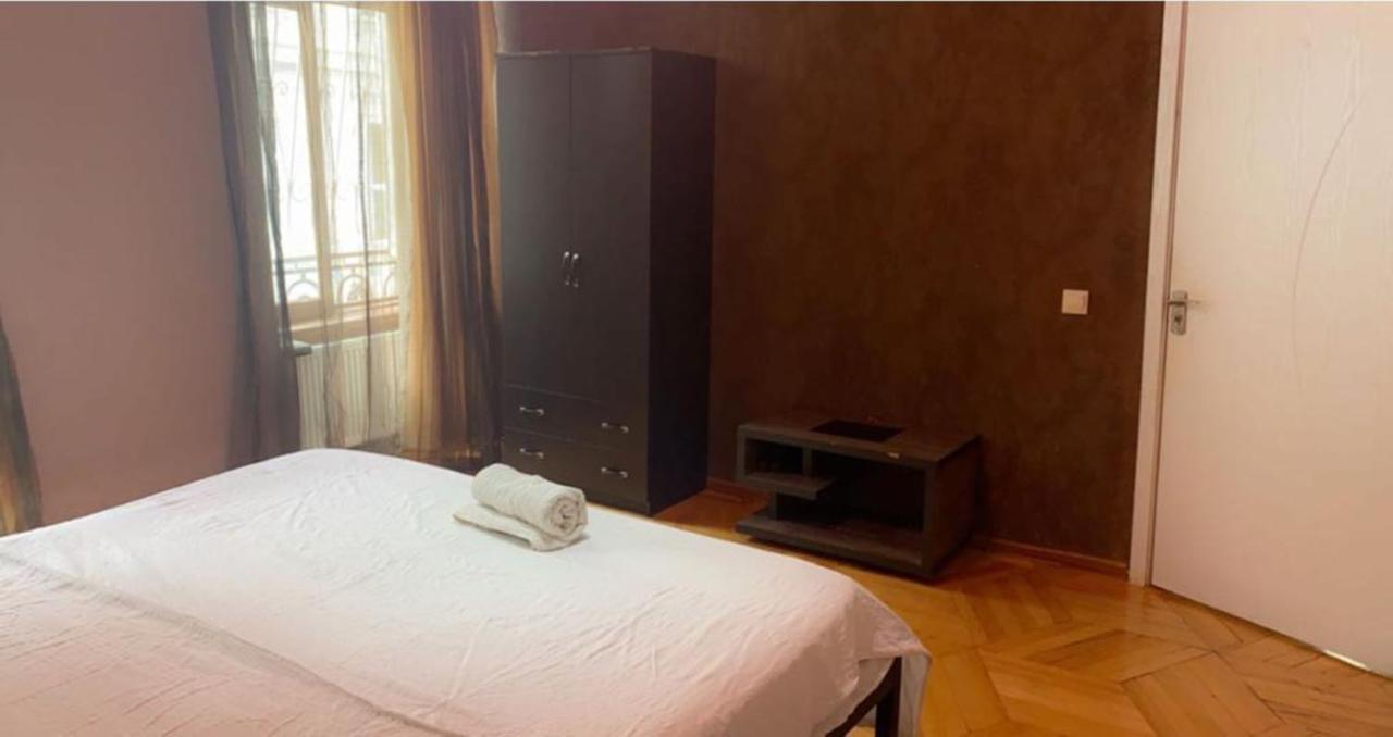 טביליסי Kiev Hostel מראה חיצוני תמונה