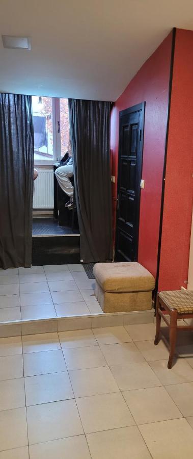 טביליסי Kiev Hostel מראה חיצוני תמונה