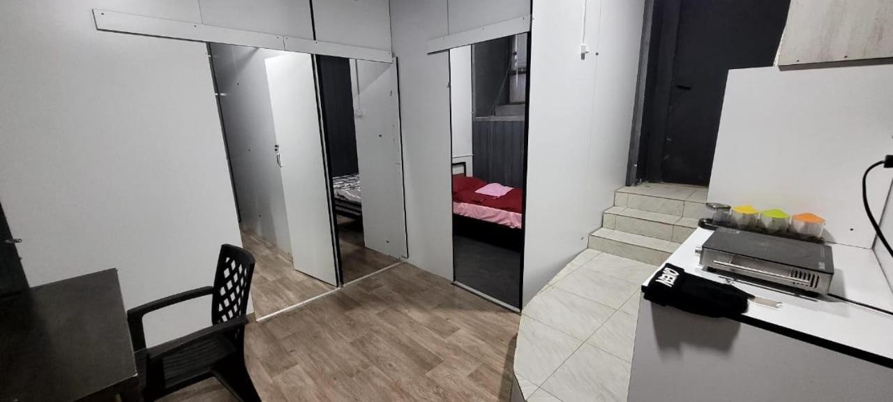 טביליסי Kiev Hostel מראה חיצוני תמונה