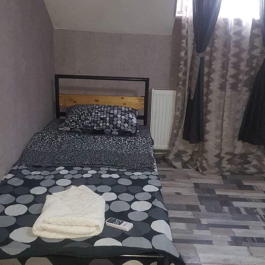 טביליסי Kiev Hostel מראה חיצוני תמונה