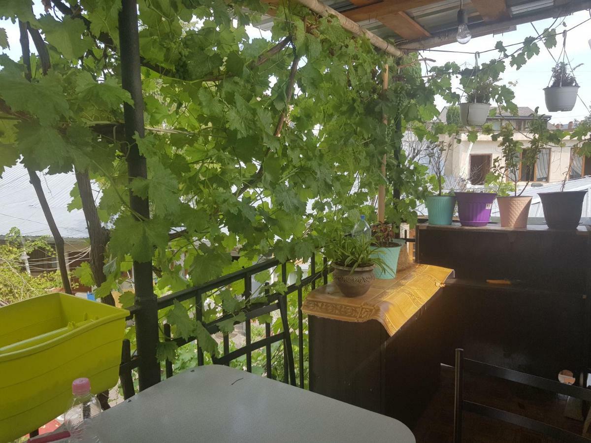 טביליסי Kiev Hostel מראה חיצוני תמונה